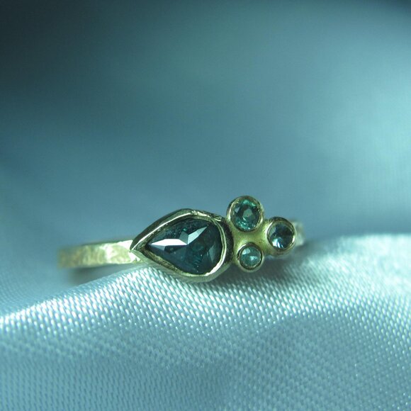 Engagement ring. 14k yellow gold blue diamond ring and 3 Tourmalines. - Picture 11 of 14